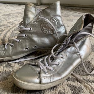 Silver converse all star women